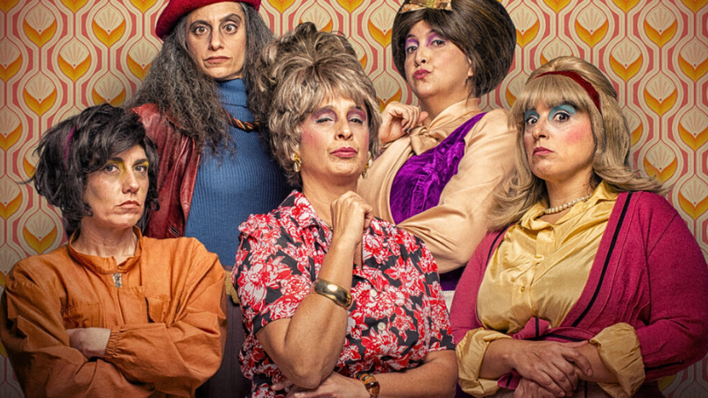 Humor, revolución y deseos ocultos de cinco mujeres en “La Zapatería”